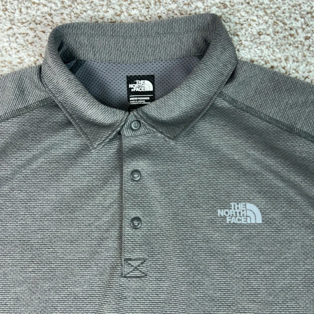 The North Face Polo Shirt Mens Large Gray Active FlashDry Micro Stripe Hiking